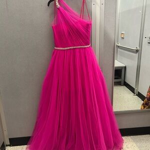 Elegant Pink Tulle Gown with Rhinestone Accents